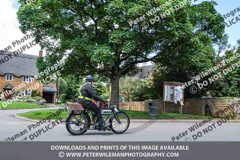 Vintage motorcycle club;eventdigitalimages;no limits trackdays;peter wileman photography;vintage motocycles;vmcc banbury run photographs